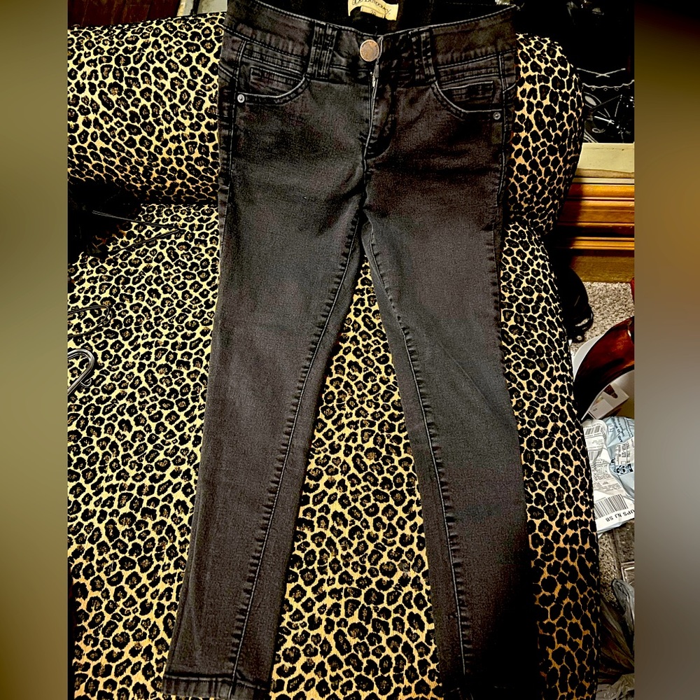 Democracy Women’s Black Skinny Jeans